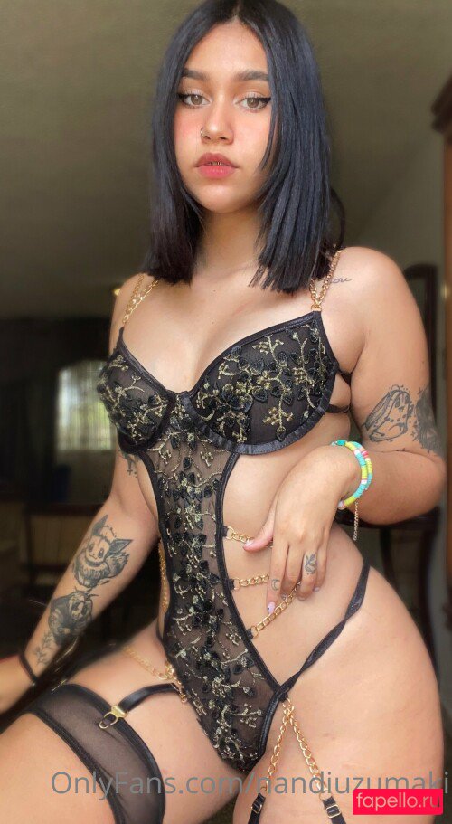 Nandiuzumaki Onlyfans Photo Gallery 