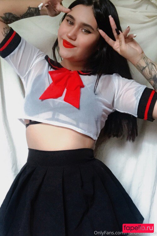 Nandiuzumaki Onlyfans Photo Gallery 