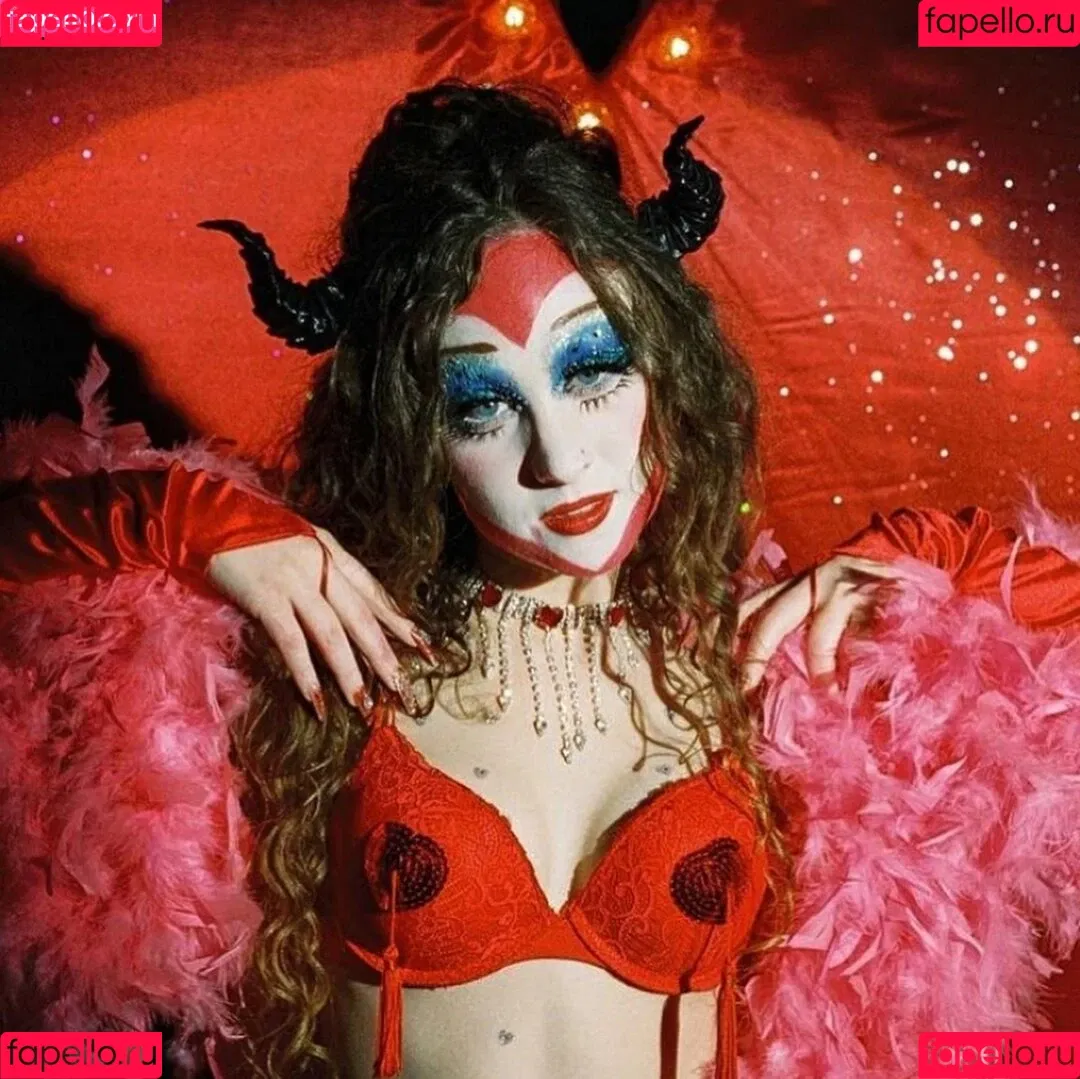 Chappell Roan Onlyfans Photo Gallery 