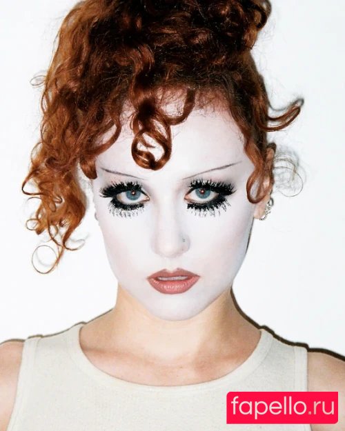 Chappell Roan Onlyfans Photo Gallery 