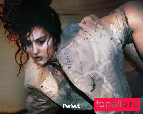 Chappell Roan Onlyfans Photo Gallery 