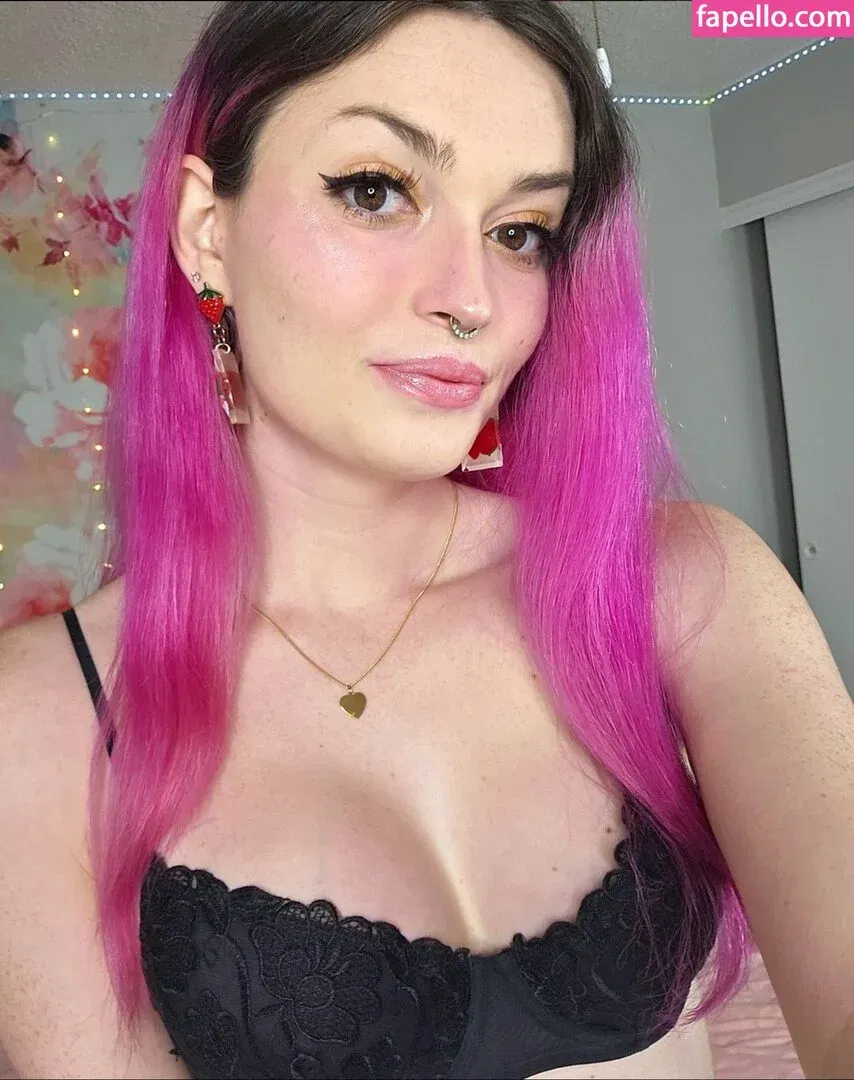 Natalie Stone Onlyfans Photo Gallery 