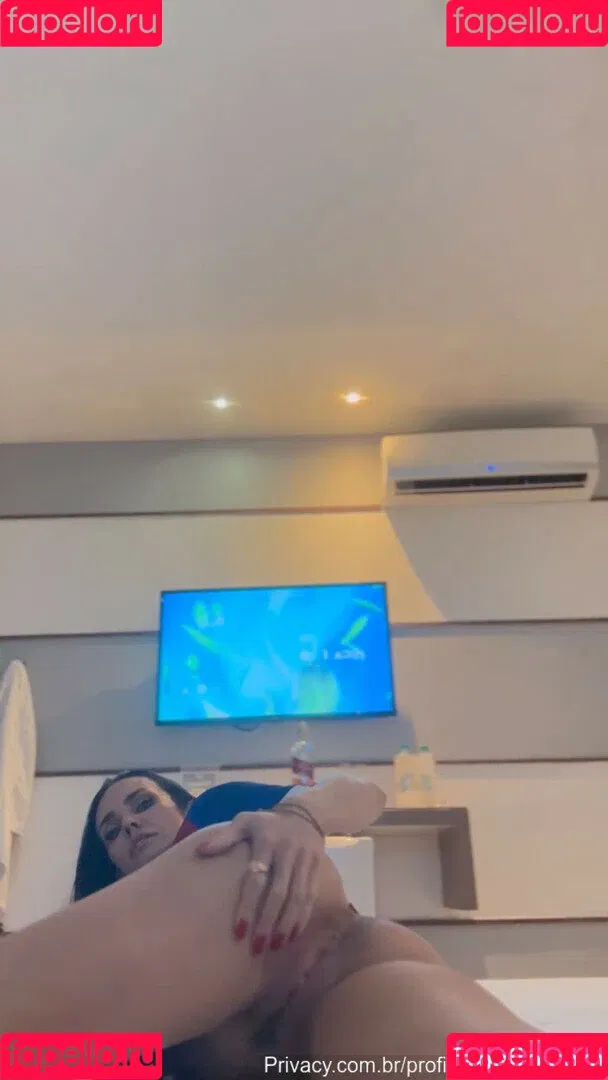 Carol Muniz Onlyfans Photo Gallery 