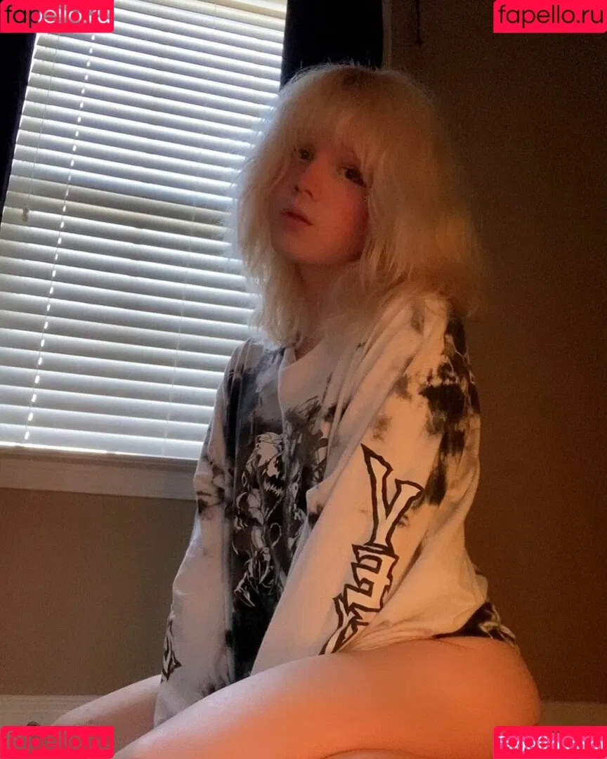 Onyushka Onlyfans Photo Gallery 