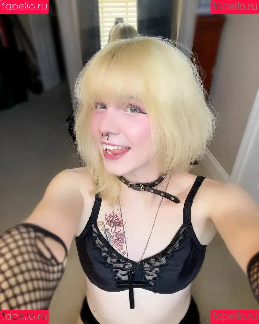 Onyushka Onlyfans Photo Gallery 