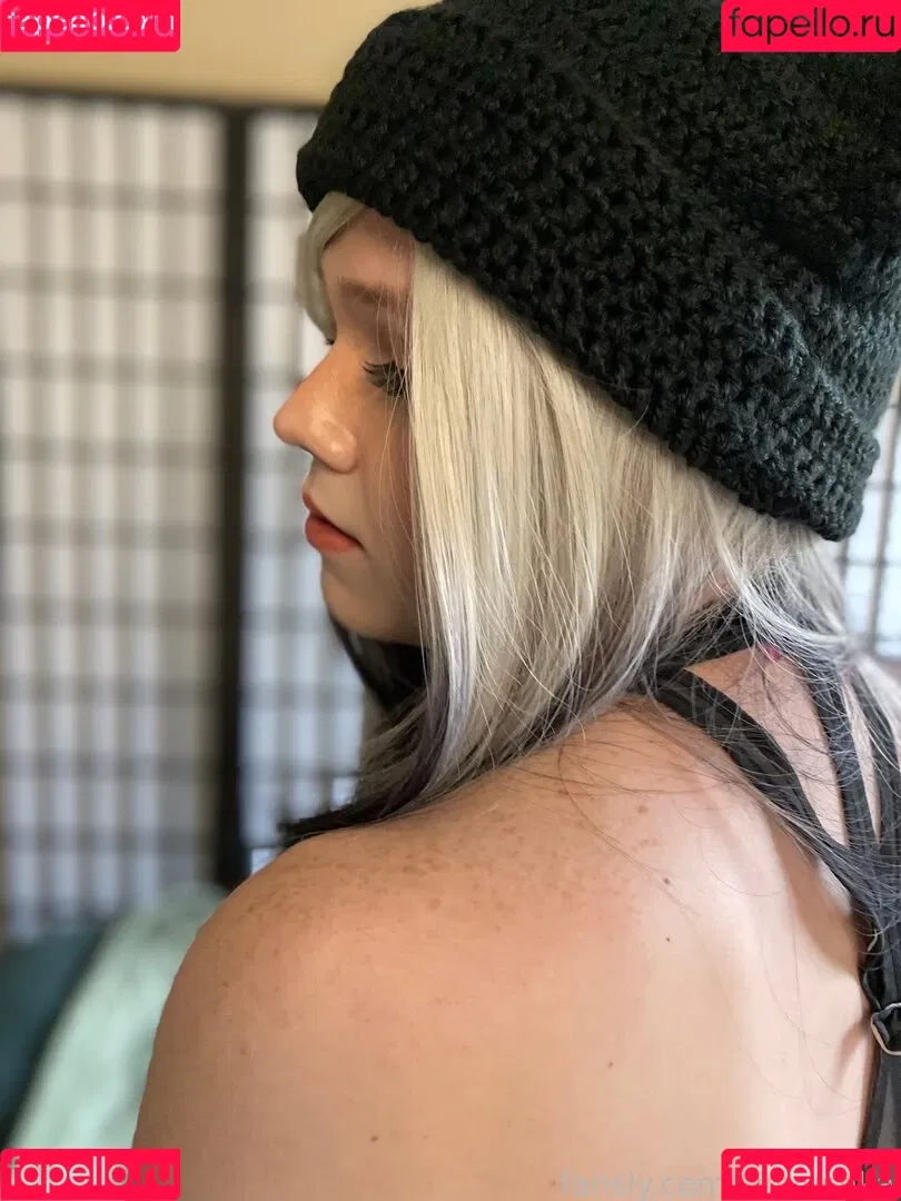 Onyushka Onlyfans Photo Gallery 