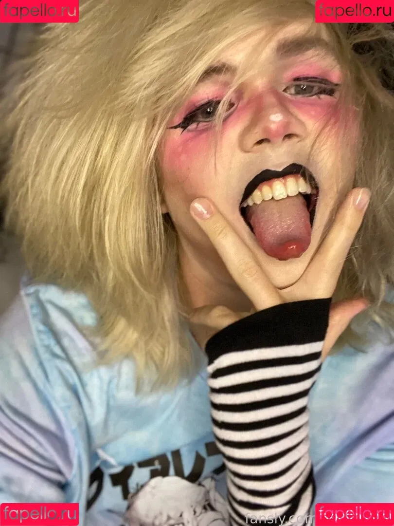 Onyushka Onlyfans Photo Gallery 