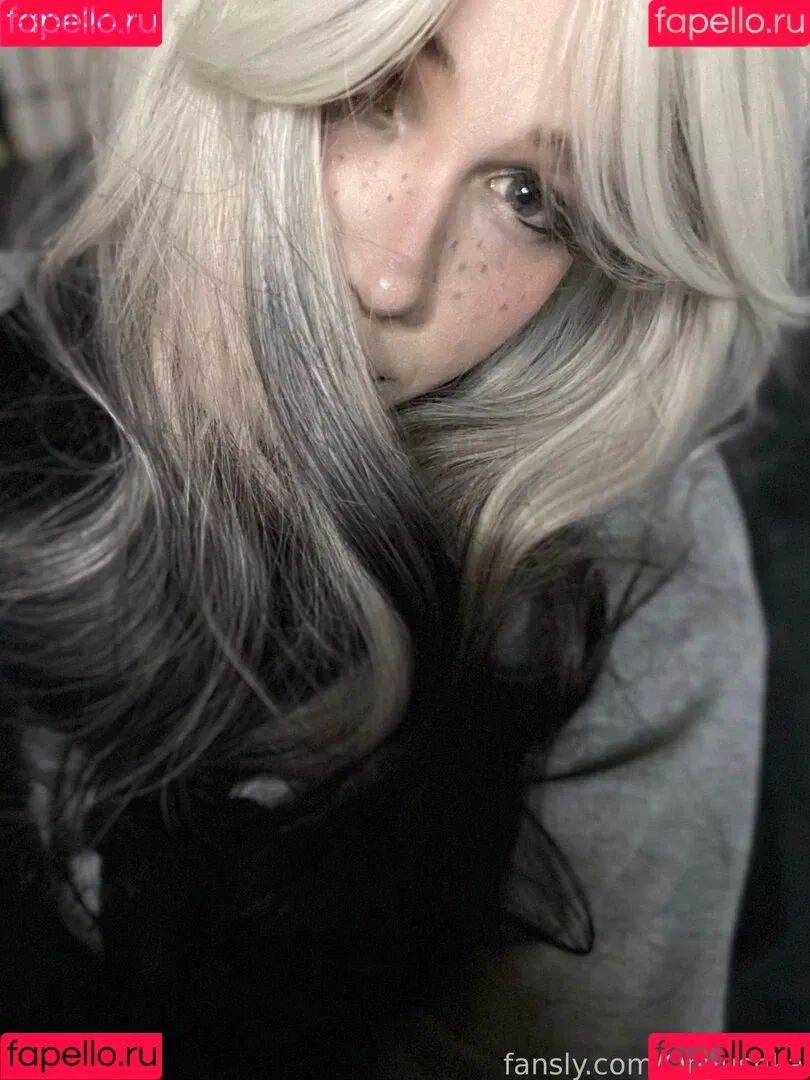 Onyushka Onlyfans Photo Gallery 