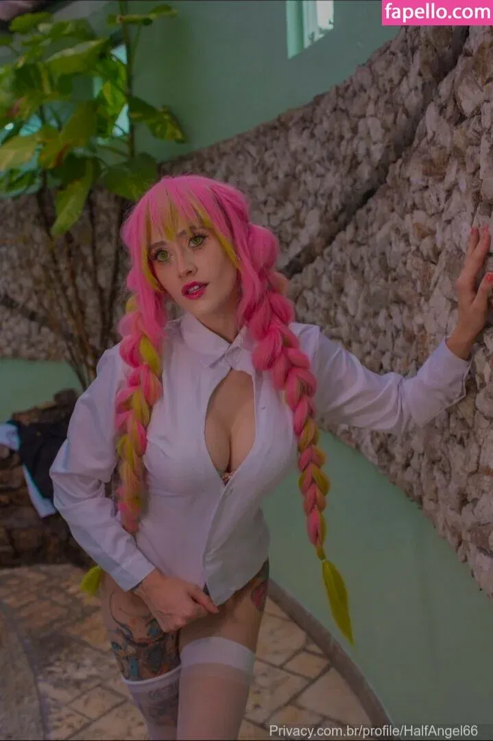 RegiHallfAngel66 Onlyfans Photo Gallery 