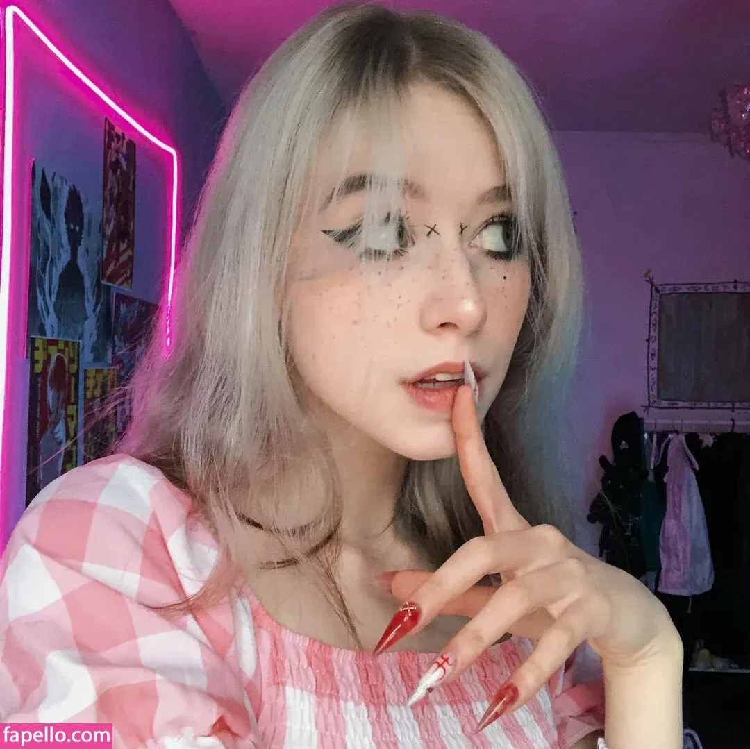 Opshi Onlyfans Photo Gallery 