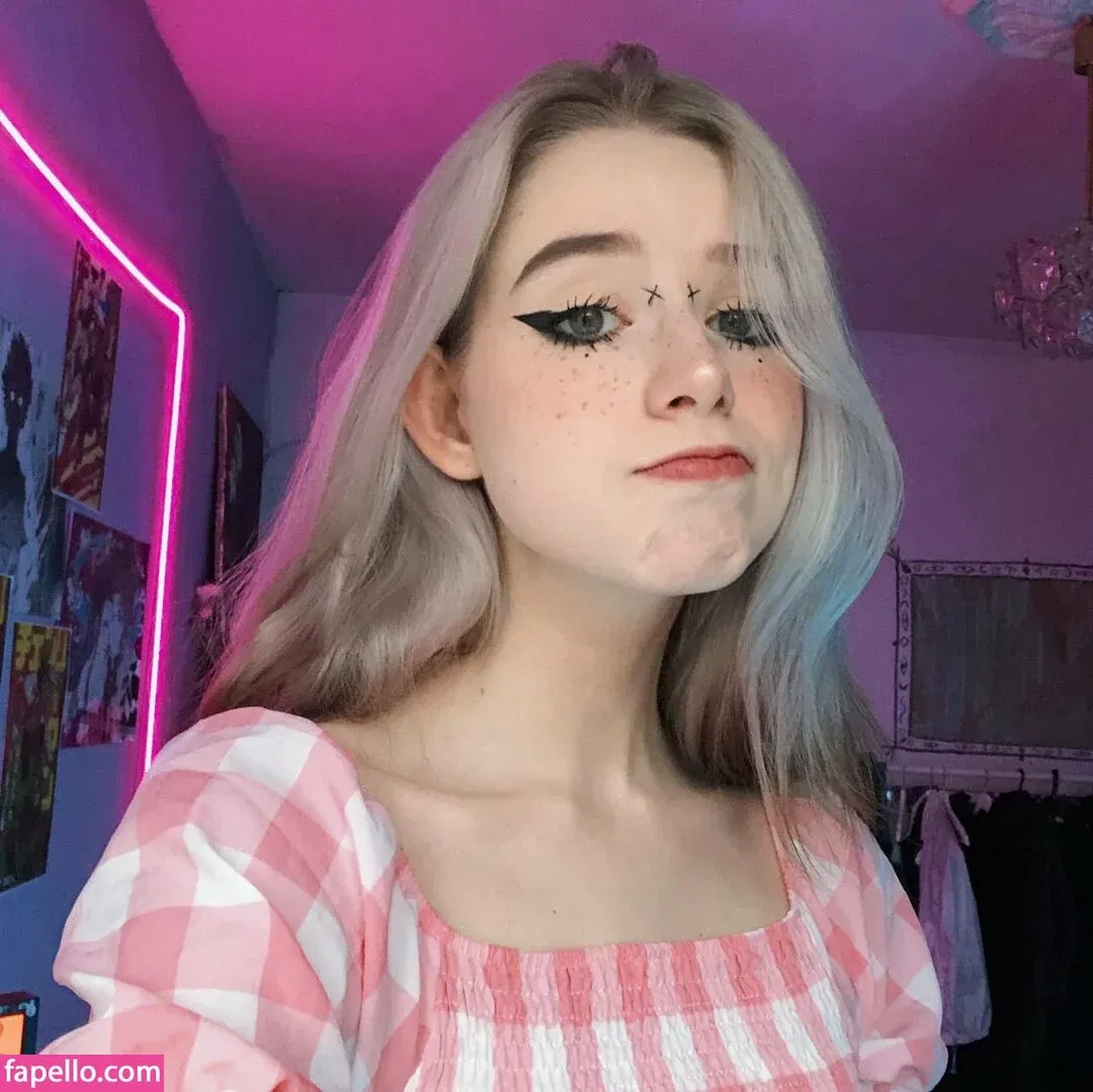 Opshi Onlyfans Photo Gallery 