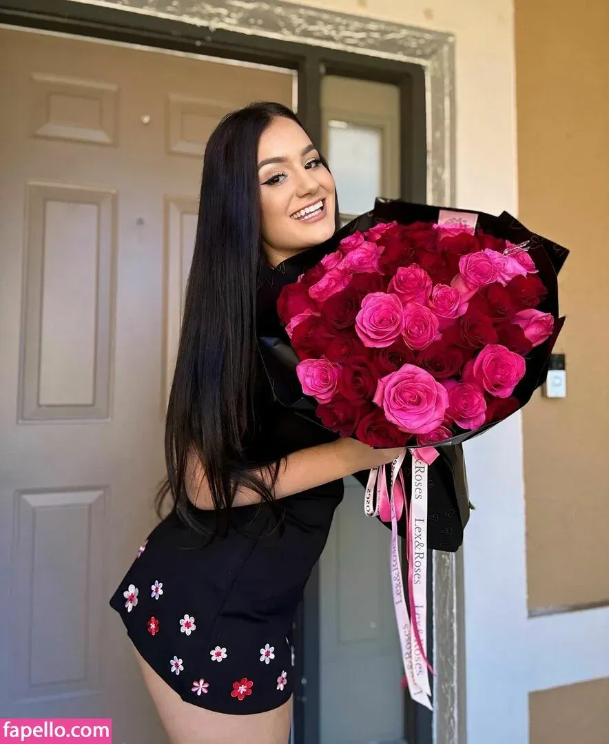 Bootyqueen Onlyfans Photo Gallery 