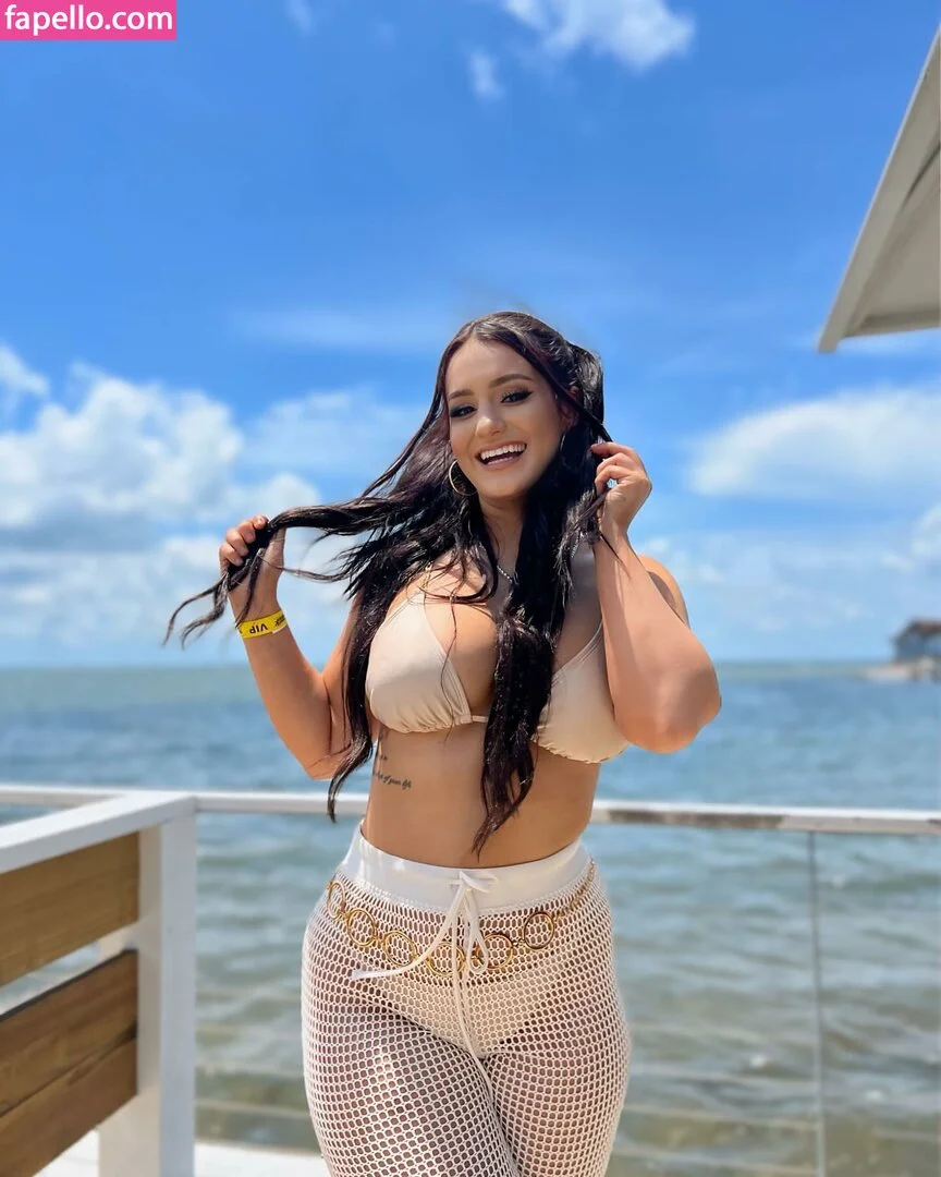 Bootyqueen Onlyfans Photo Gallery 