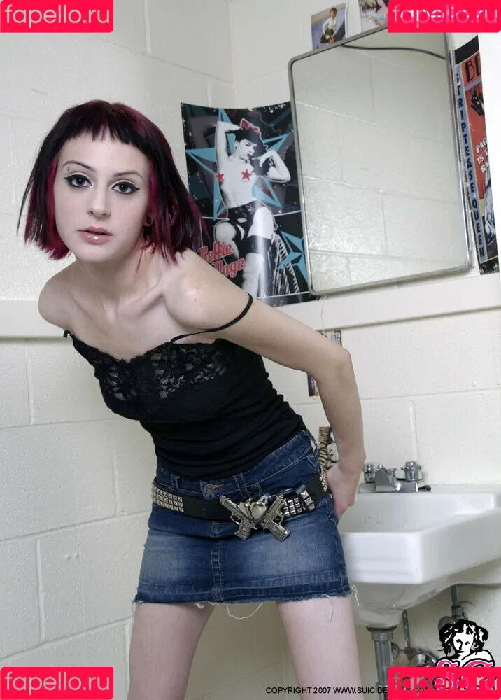 Justine SG Onlyfans Photo Gallery 