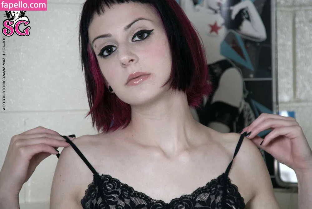 Justine SG Onlyfans Photo Gallery 