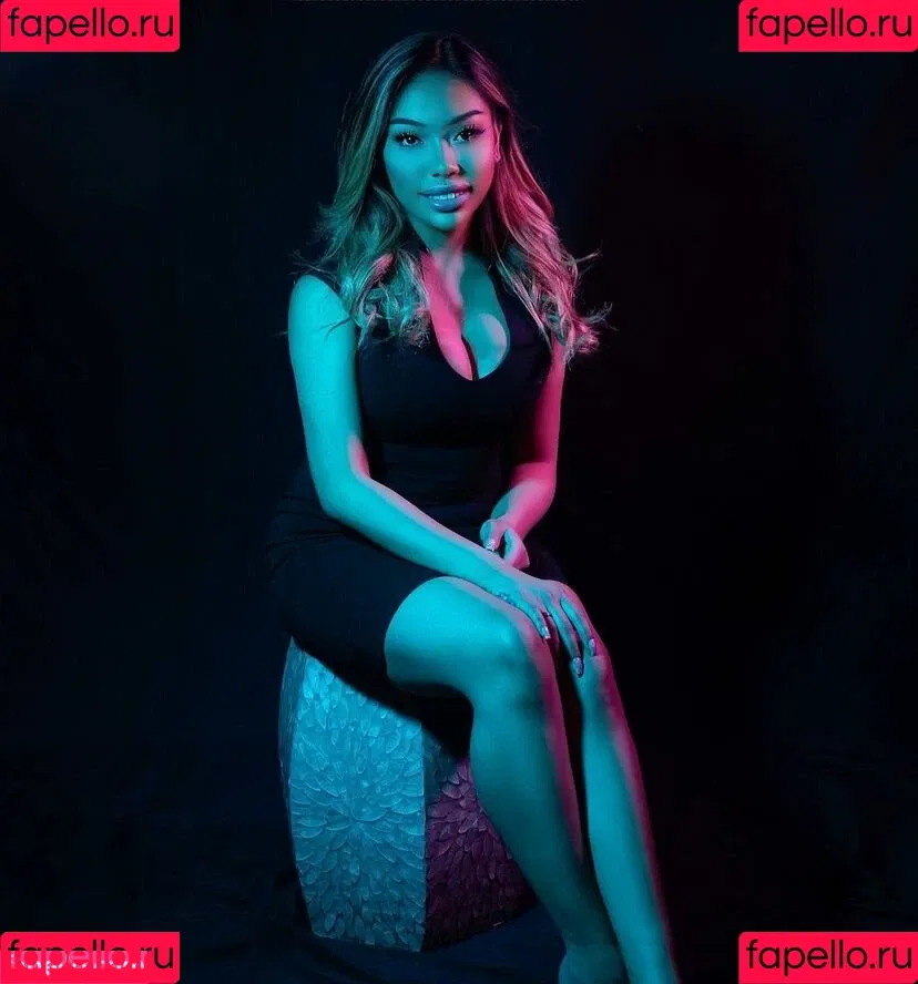 Valerie Saint-Claire Onlyfans Photo Gallery 