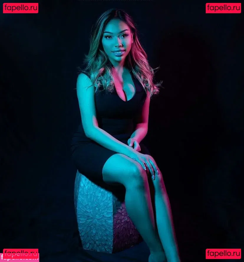 Valerie Saint-Claire Onlyfans Photo Gallery 