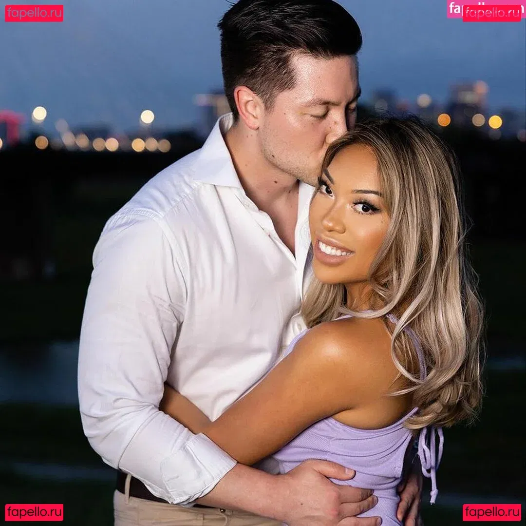 Valerie Saint-Claire Onlyfans Photo Gallery 