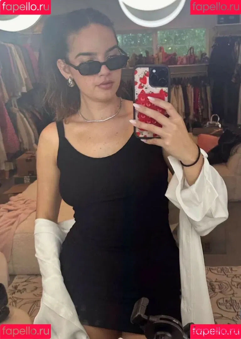 Natalie Mariduena Onlyfans Photo Gallery 