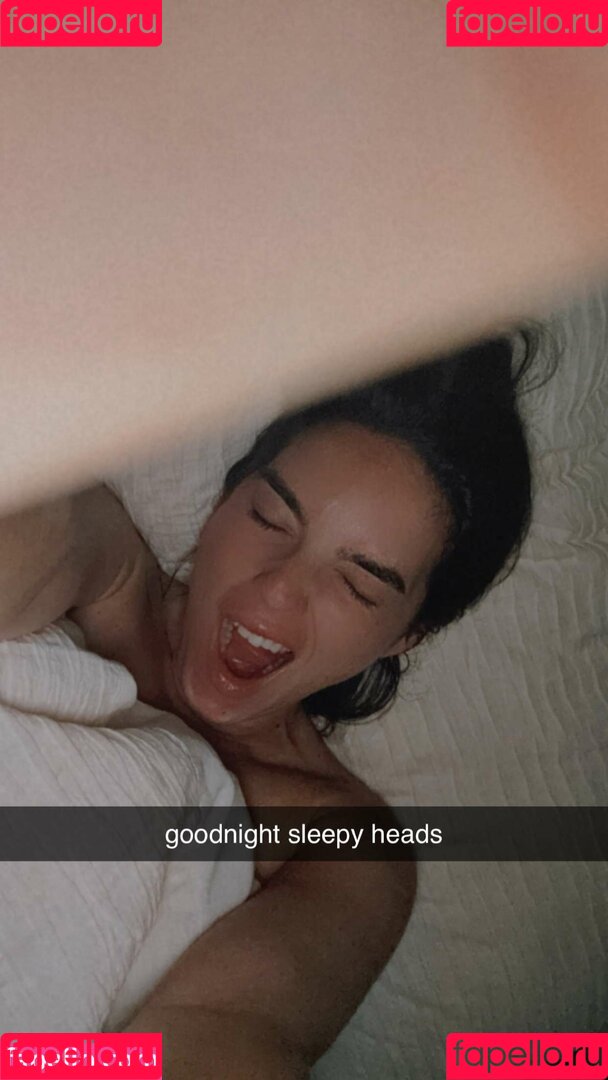 Natalie Mariduena Onlyfans Photo Gallery 