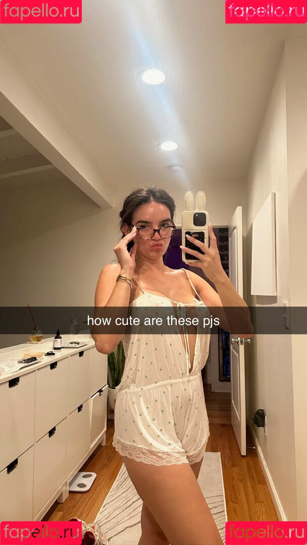 Natalie Mariduena Onlyfans Photo Gallery 