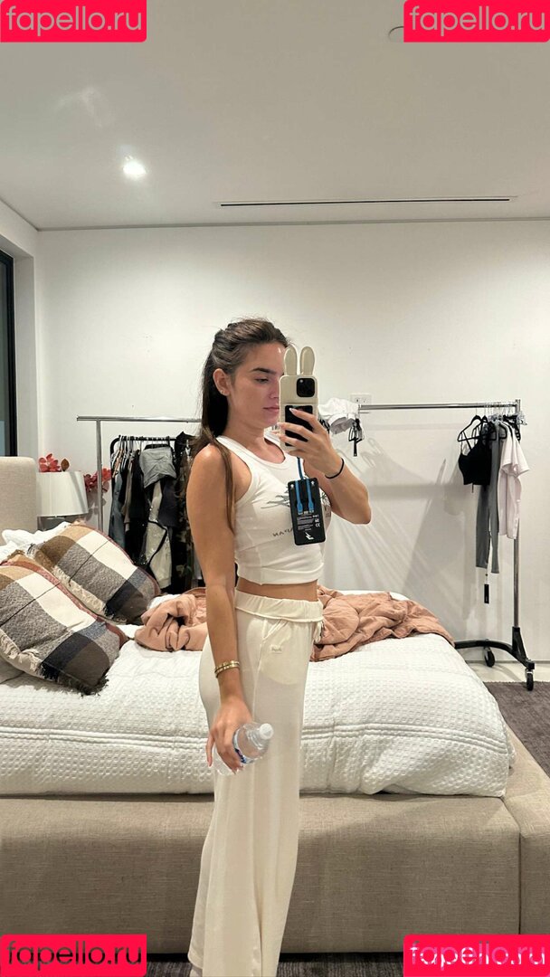 Natalie Mariduena Onlyfans Photo Gallery 