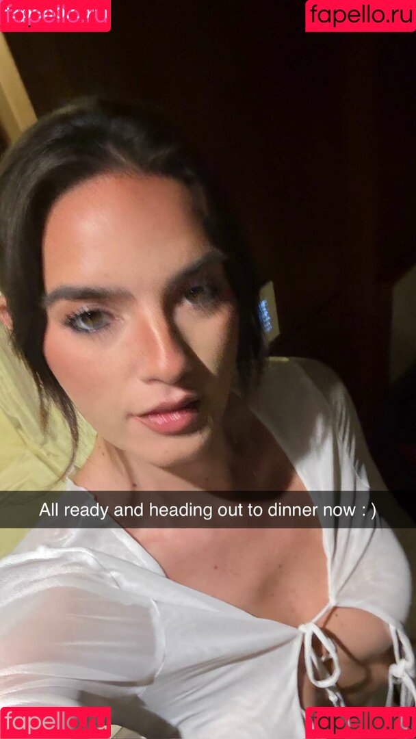 Natalie Mariduena Onlyfans Photo Gallery 