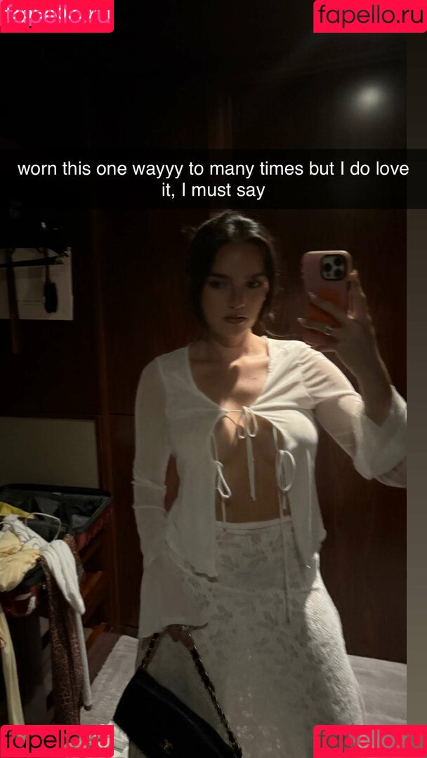 Natalie Mariduena Onlyfans Photo Gallery 