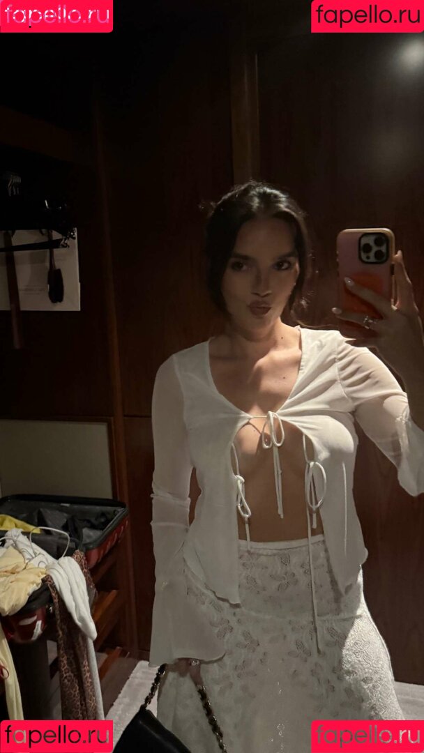 Natalie Mariduena Onlyfans Photo Gallery 