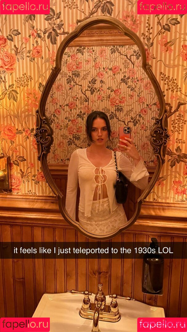 Natalie Mariduena Onlyfans Photo Gallery 