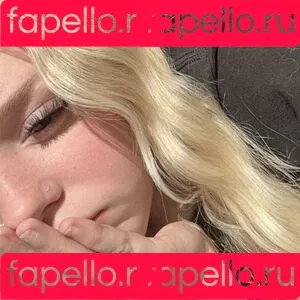 emileexo Onlyfans Photo Gallery 
