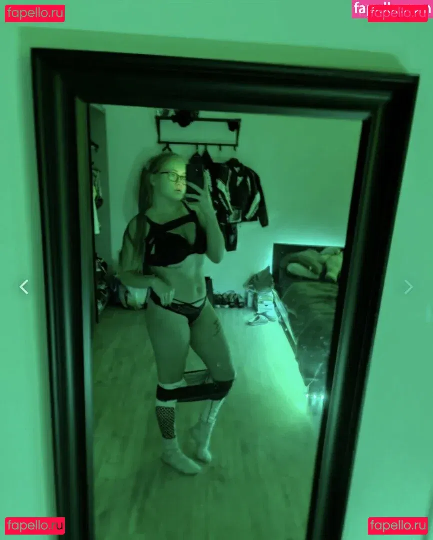 Feuerrose Onlyfans Photo Gallery 