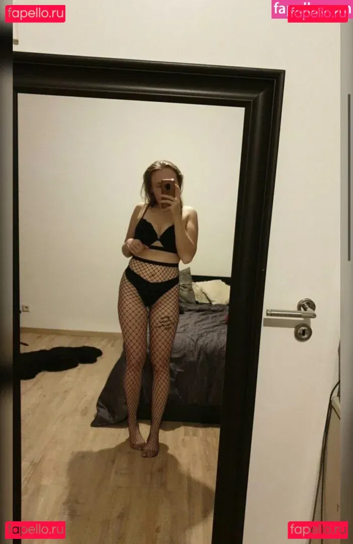 Feuerrose Onlyfans Photo Gallery 