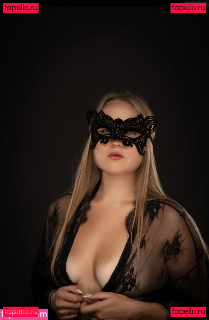 Feuerrose Onlyfans Photo Gallery 