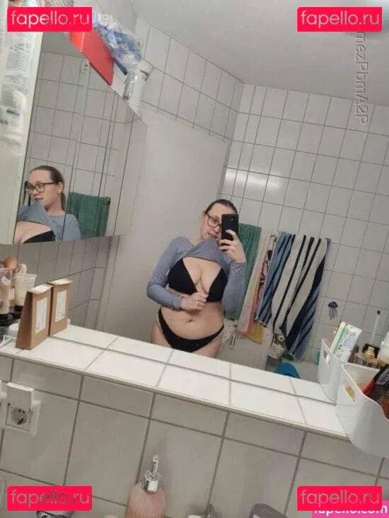 Feuerrose Onlyfans Photo Gallery 