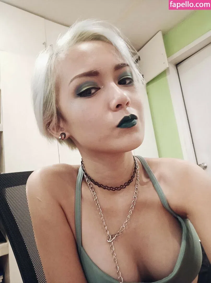 foxrots Onlyfans Photo Gallery 