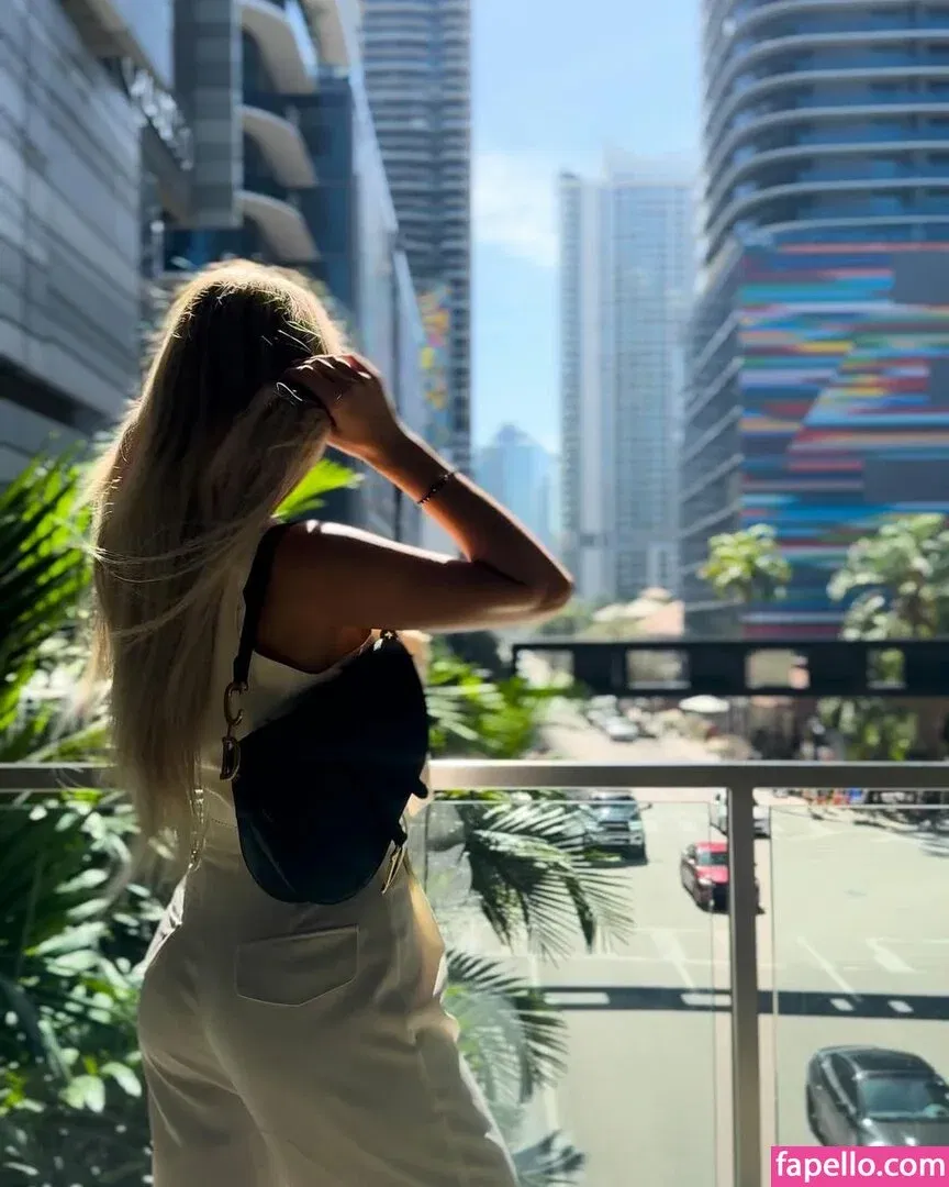 Ema Karter Onlyfans Photo Gallery 