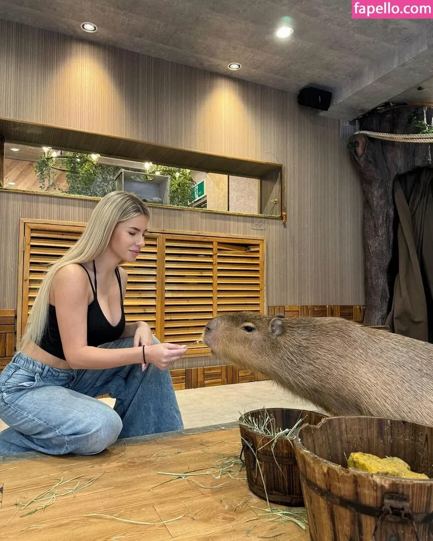 Ema Karter Onlyfans Photo Gallery 