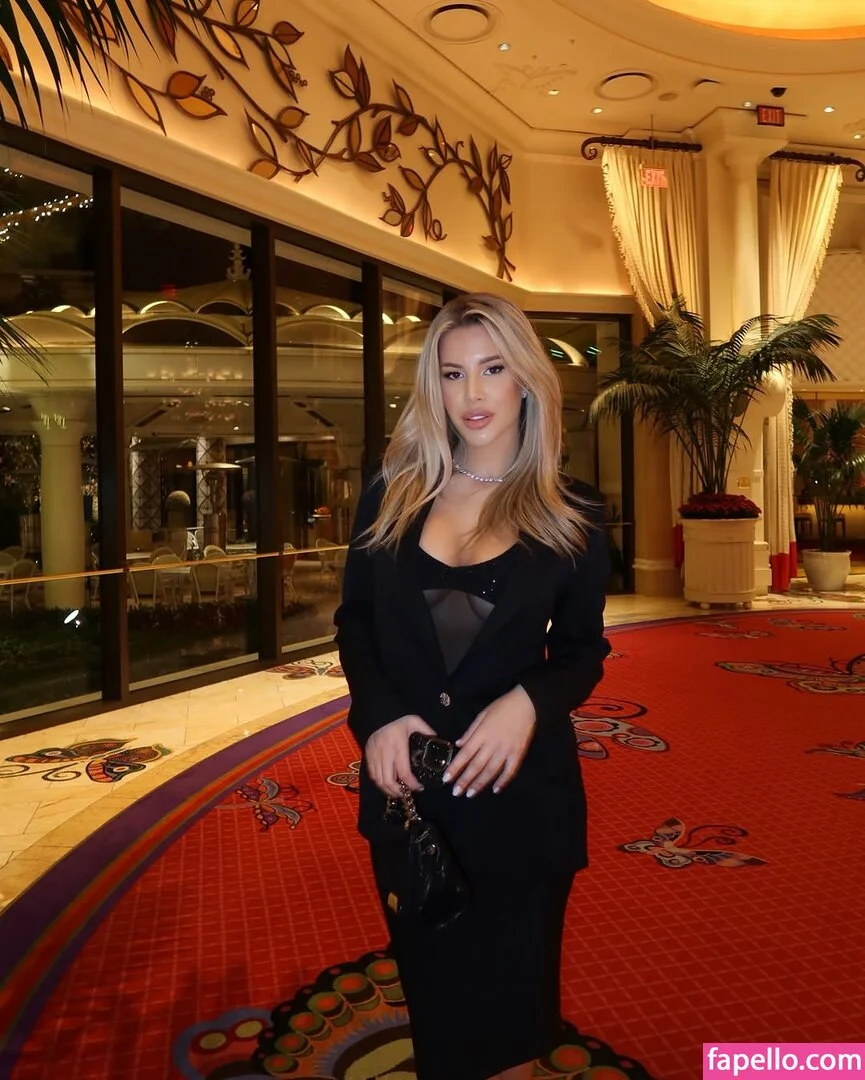 Ema Karter Onlyfans Photo Gallery 