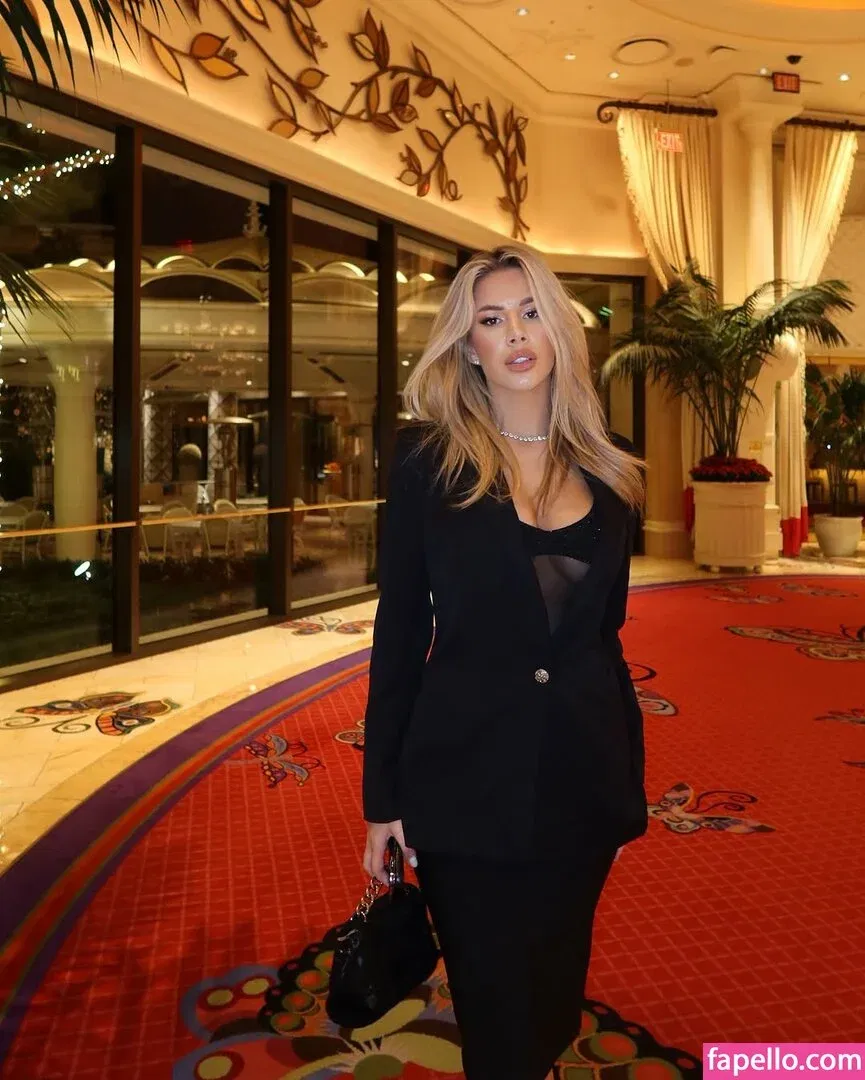 Ema Karter Onlyfans Photo Gallery 