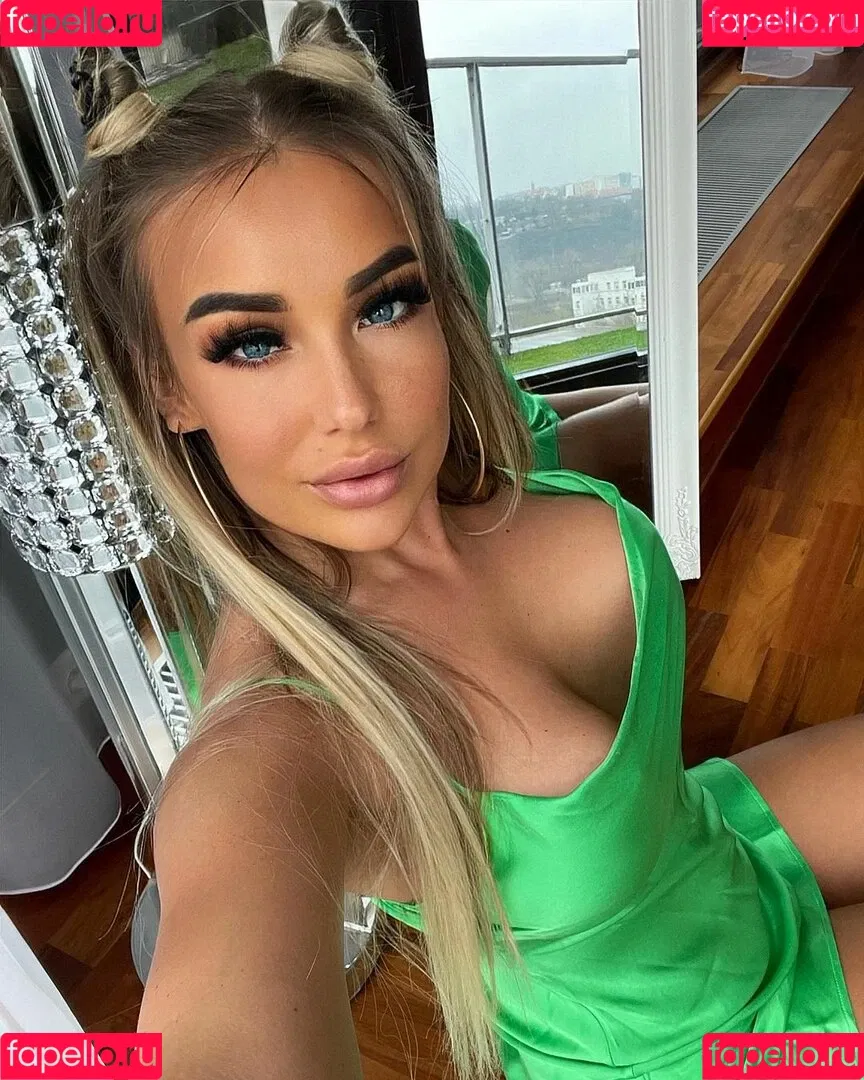Lucysea Onlyfans Photo Gallery 