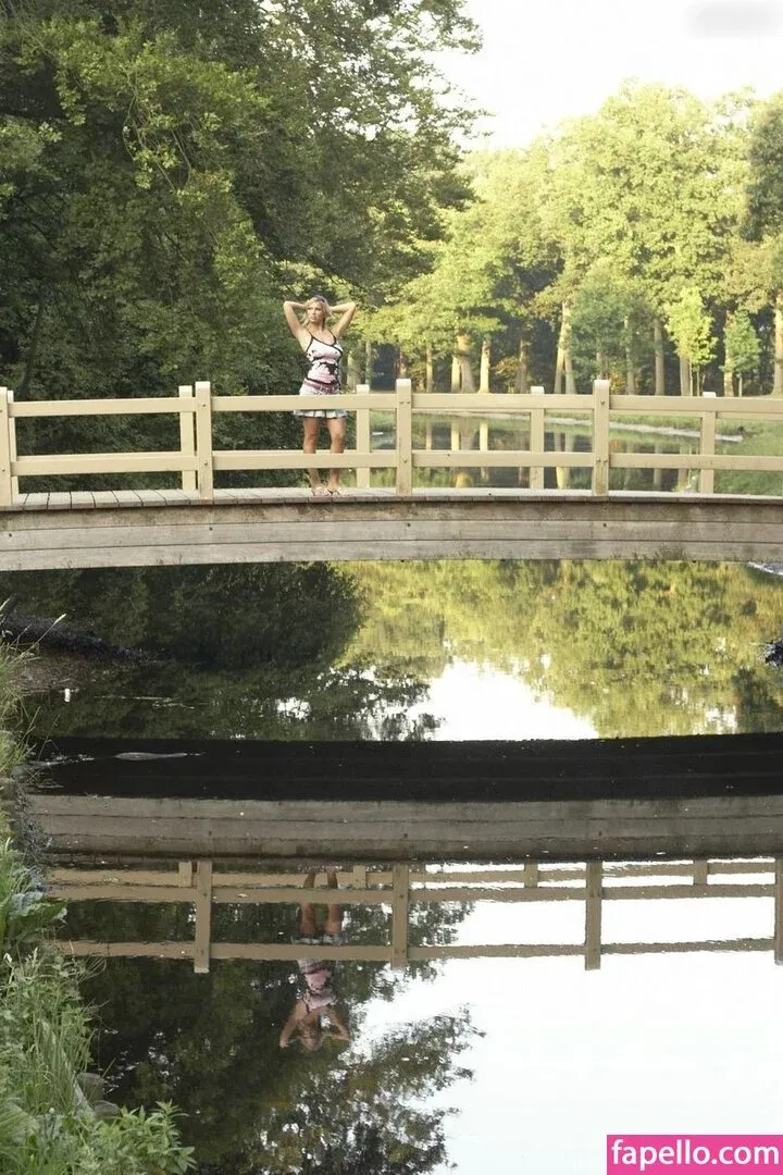 Carol Goldnerova Onlyfans Photo Gallery 