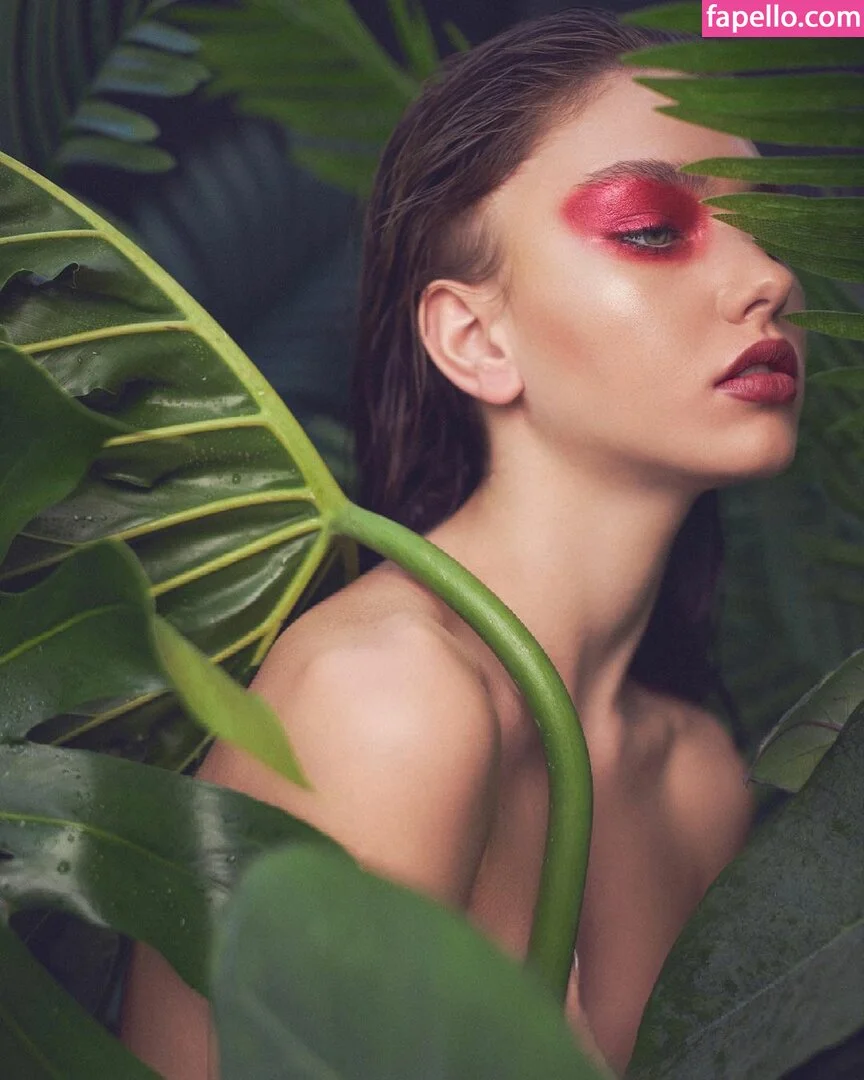 Eva Shakun Onlyfans Photo Gallery 