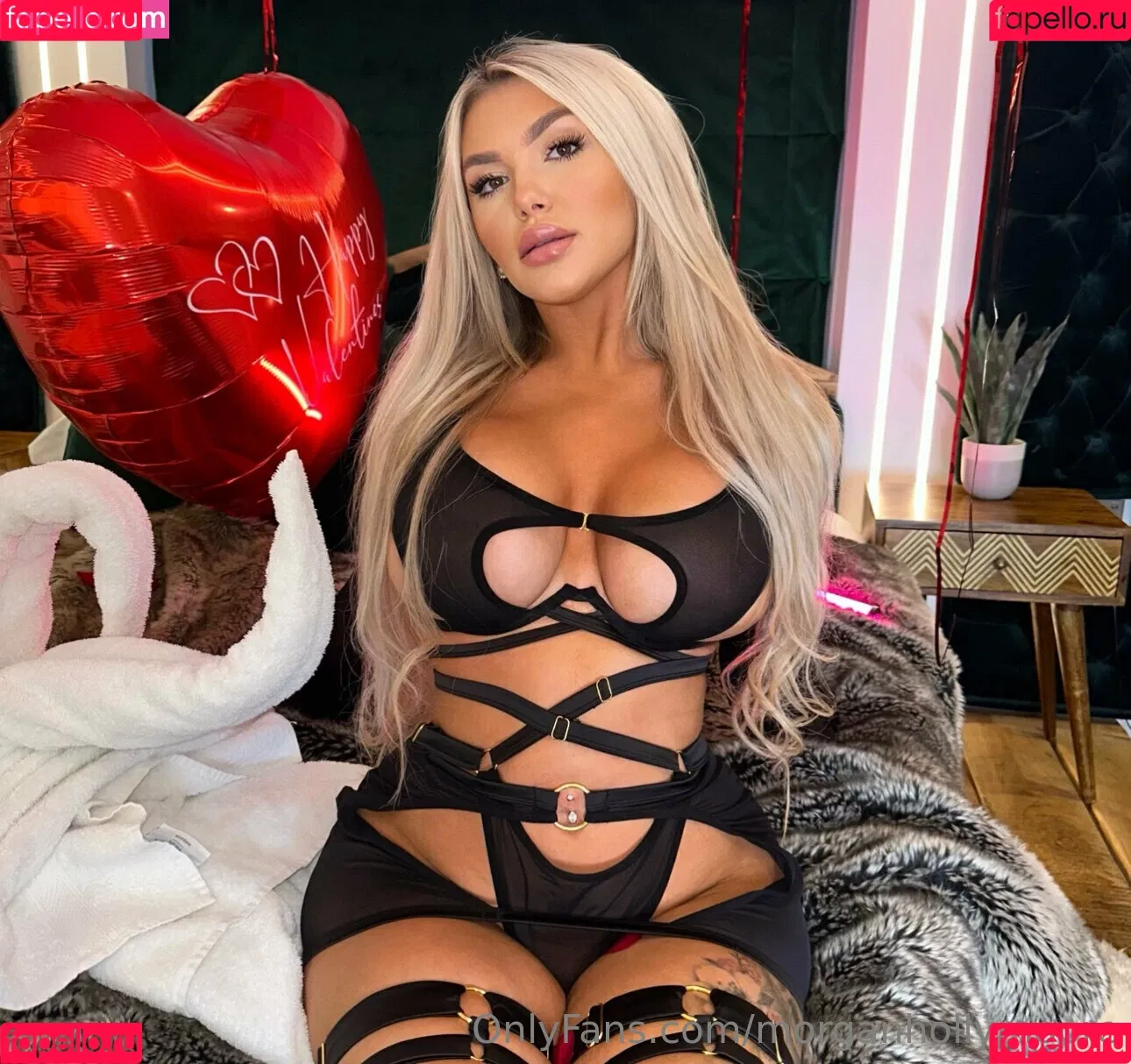 morganhollymoore Onlyfans Photo Gallery 
