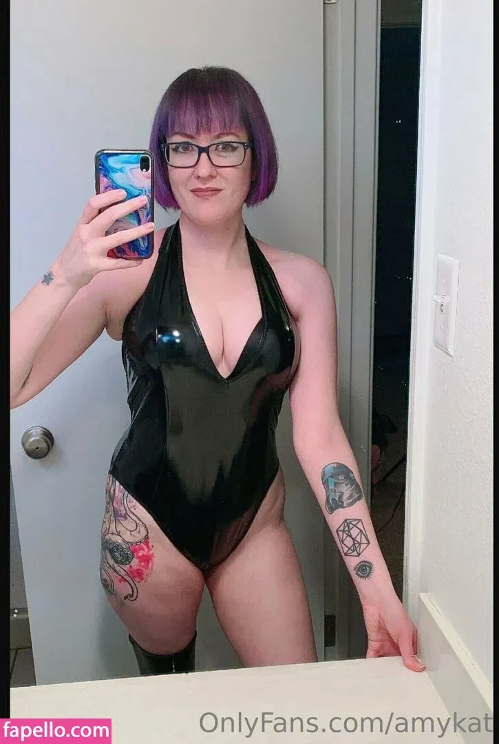 amykat Onlyfans Photo Gallery 
