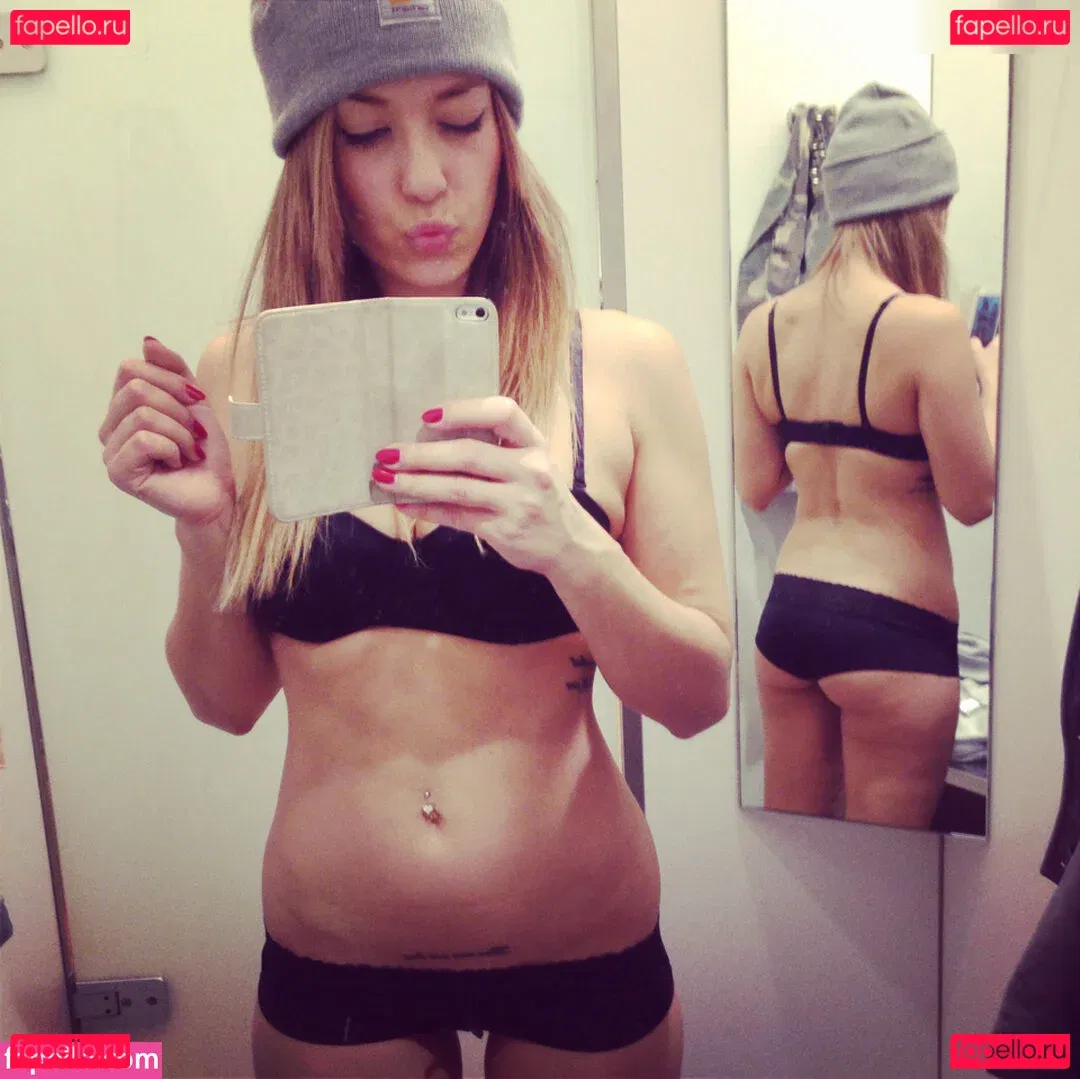 Selina Metzger Onlyfans Photo Gallery 