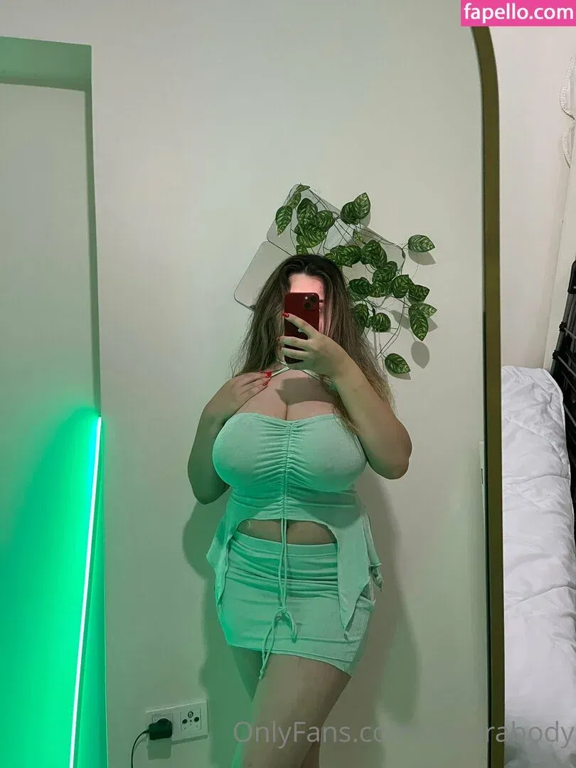 mervedamla Onlyfans Photo Gallery 