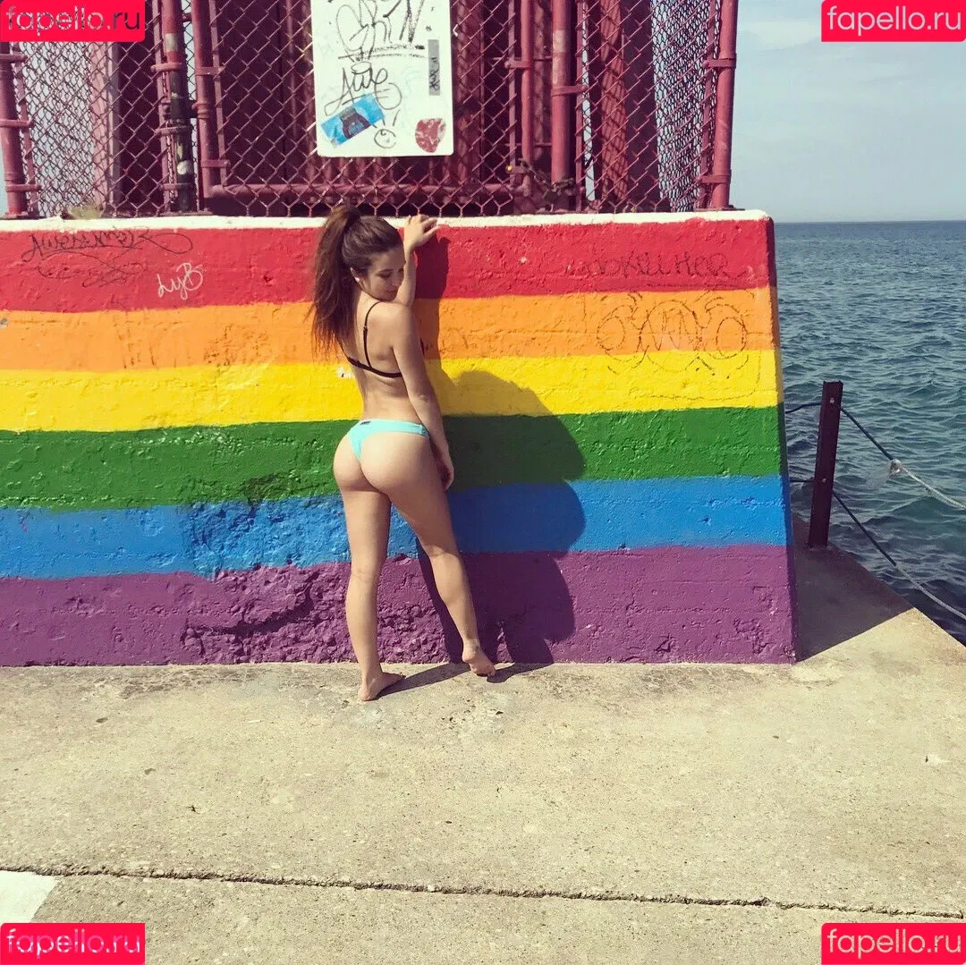Lindsey Frazier Onlyfans Photo Gallery 
