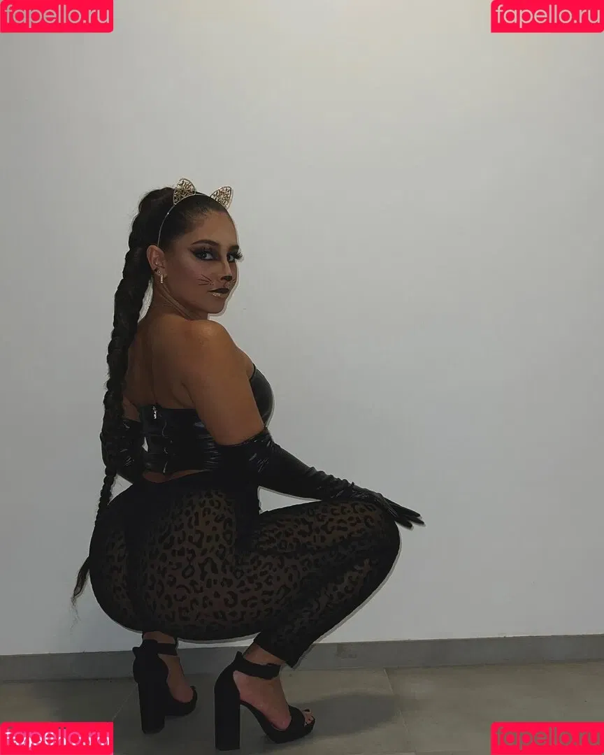 Aurelia Lamprecht Onlyfans Photo Gallery 