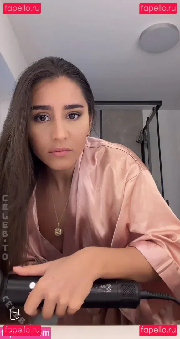 Aurelia Lamprecht Onlyfans Photo Gallery 